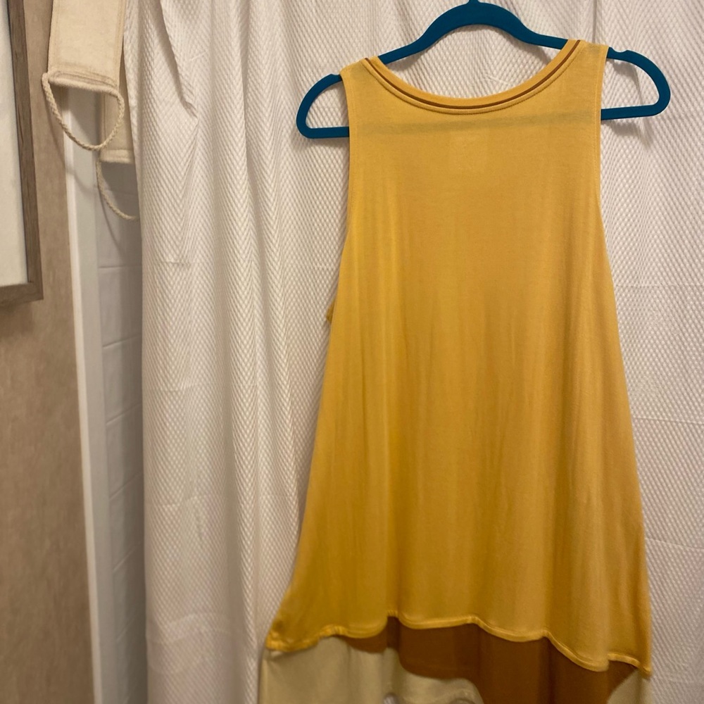 Logo by Lori Goldstein Sleeveless Asymmetrical Multi Yellow Top